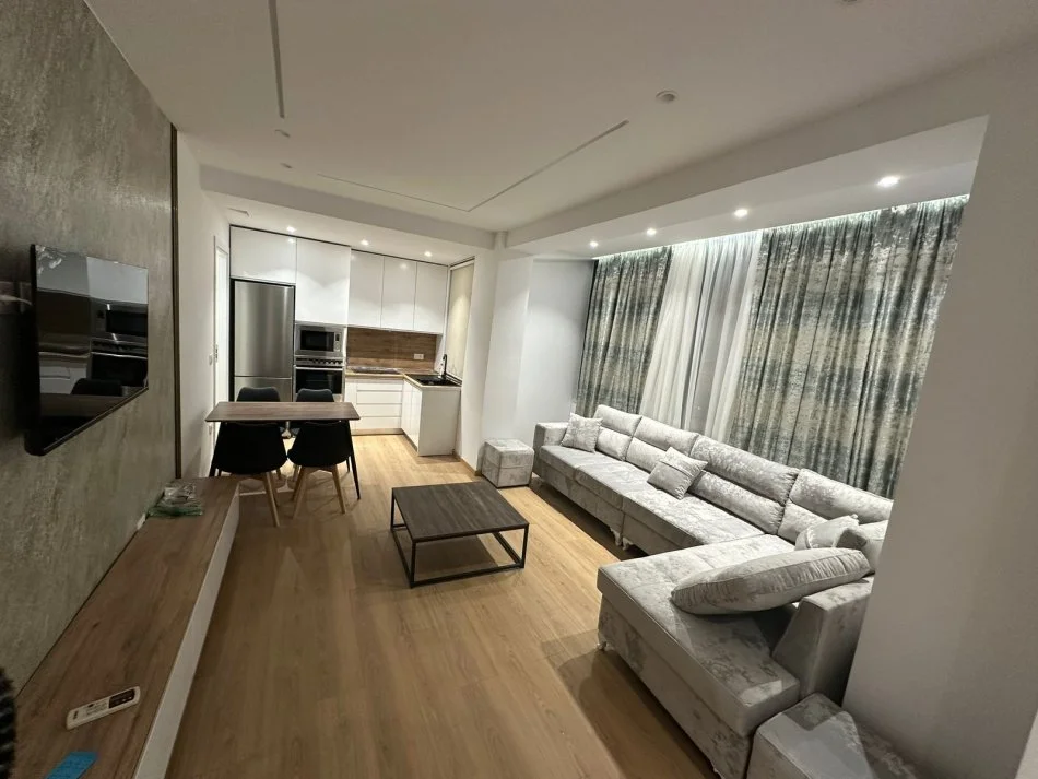 APARTAMENT 1+1 ME QERA