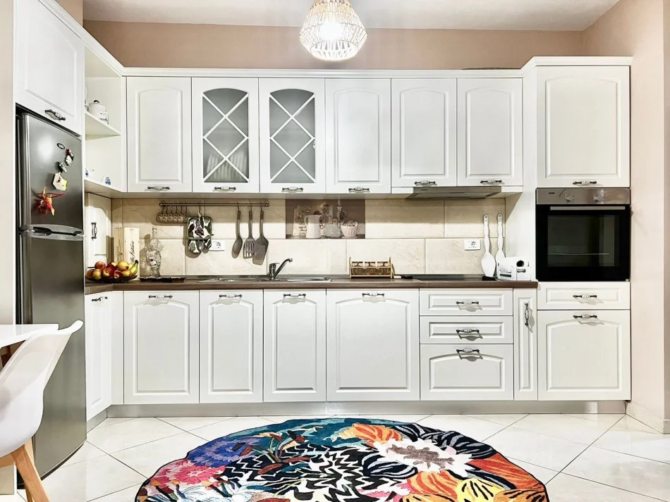 Vlore, jepet me qera 1+1+Ballkon Kati 3, 72 m² 400 € (Lungomare)