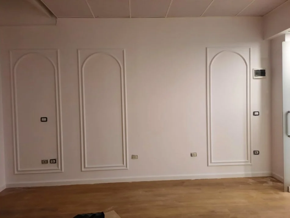 Tirane, jepet me qera ambjent biznesi Kati 0, 26 m² 500 € (Pedonalja, Torre Drini))