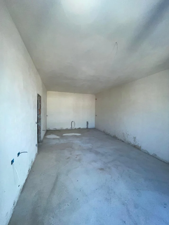 Tirane, shitet apartament 2+1+Ballkon Kati 7, 107 m² 145.000 € (5 Maj)