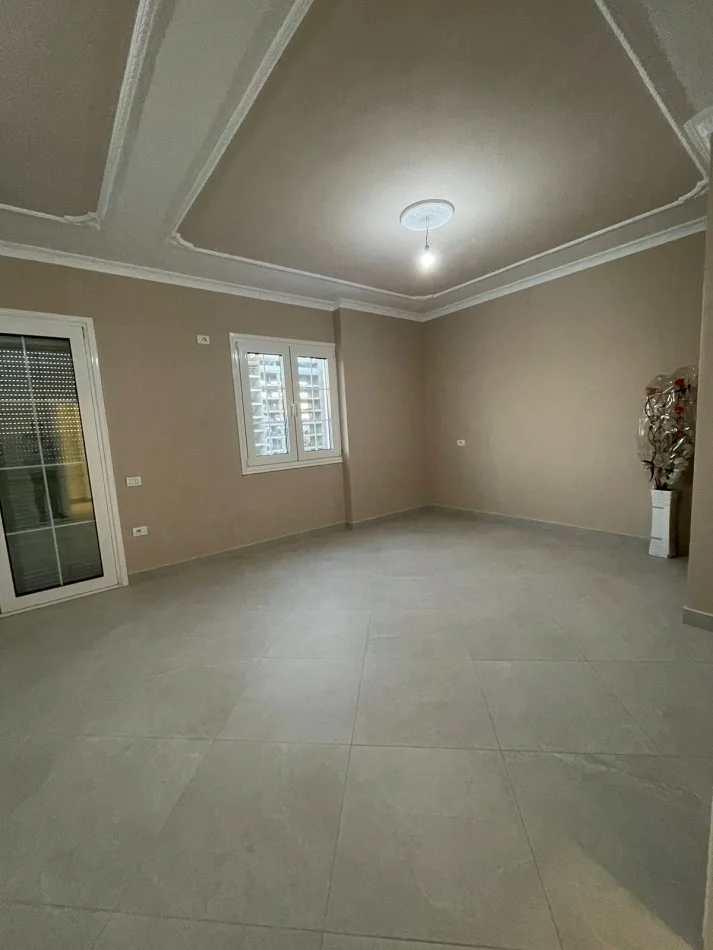 Tirane, shitet apartament 3+1 Kati 3, 162 m² (Kamez)