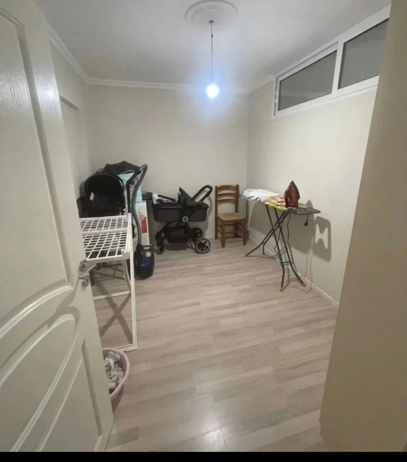 Tirane, shitet apartament 2+1+Ballkon Kati 2, 66 m² 98.000 € (Shkolla "Osman Myderizi")