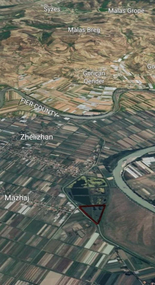 Lushnje, shes toke , 440.000 m² (Mezhaj, Zhelizhan)