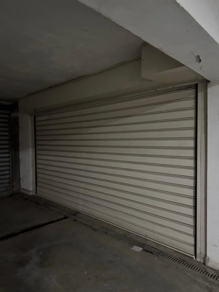 Tirane, Post parkimi per shitje, Kati -1, 25 m² 30.000 € (Parku olimpik, Komuna e Parisit)