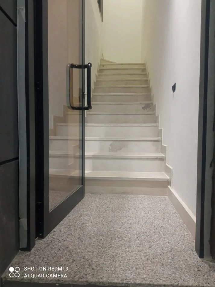 Tirane, shitet apartament duplex Dublex , 110 m² 275.000 €