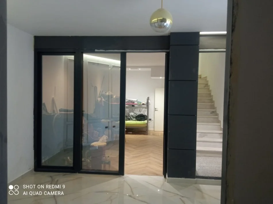 Tirane, shitet apartament duplex Dublex , 110 m² 275.000 €