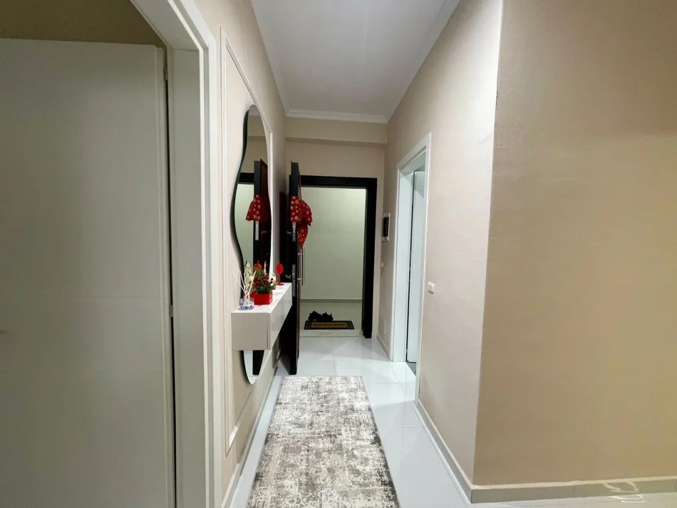 Tirane, jepet me qera apartament 2+1+Ballkon Kati 7, 107 m² 600 € (Astir, Kompleksi Urban Gate)