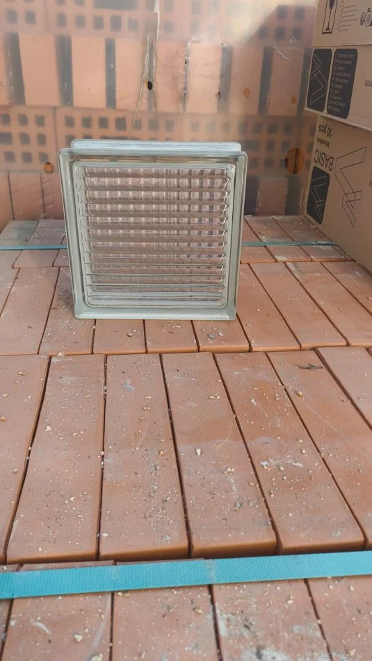 Tirane, shes Tulla balte antike, tulla xhami, tulla shamat të.reja dhe të përdorura, oxhaqe, furra etj... 10 €