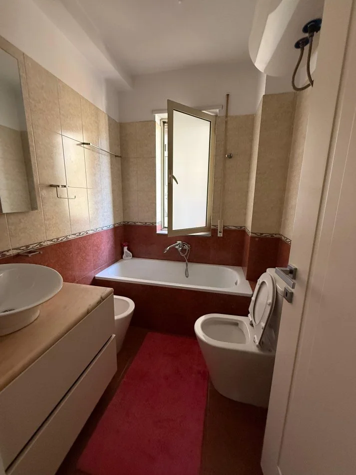 Tirane, shitet apartament 3+1+Aneks+Ballkon Kati 7, 150 m² 310.000 € (Komuna e Parisit)