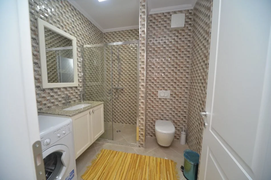 Tirane, jepet me qera Vile 3+1+Ballkon Kati 1, 107 m² 1.000 € (Sauk)