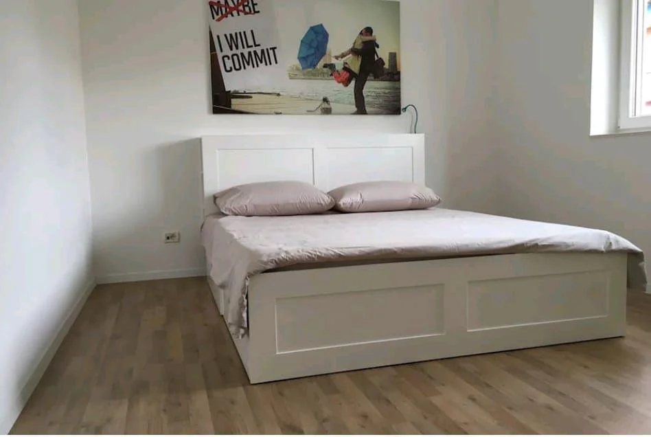 Tirane, jepet me qera apartament 1+1 Kati 5, 60 m² 580 € (RTSH)