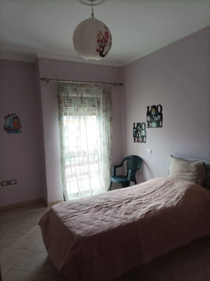 Tirane, jap me qera apartament 3+1+Ballkon Kati 6, 125 m² 500 € (Kodra e Priftit)