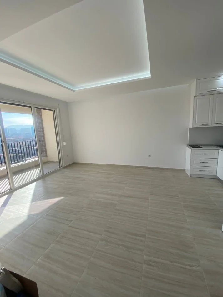 APARTAMENT 2+1+2 ME QIRA