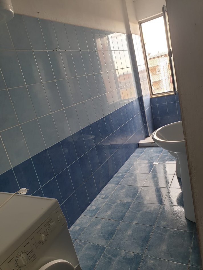 Tirane, jepet me qera apartament 2+1 Kati 6, 120 m² 40,000 Leke (Muhamet Deliu)