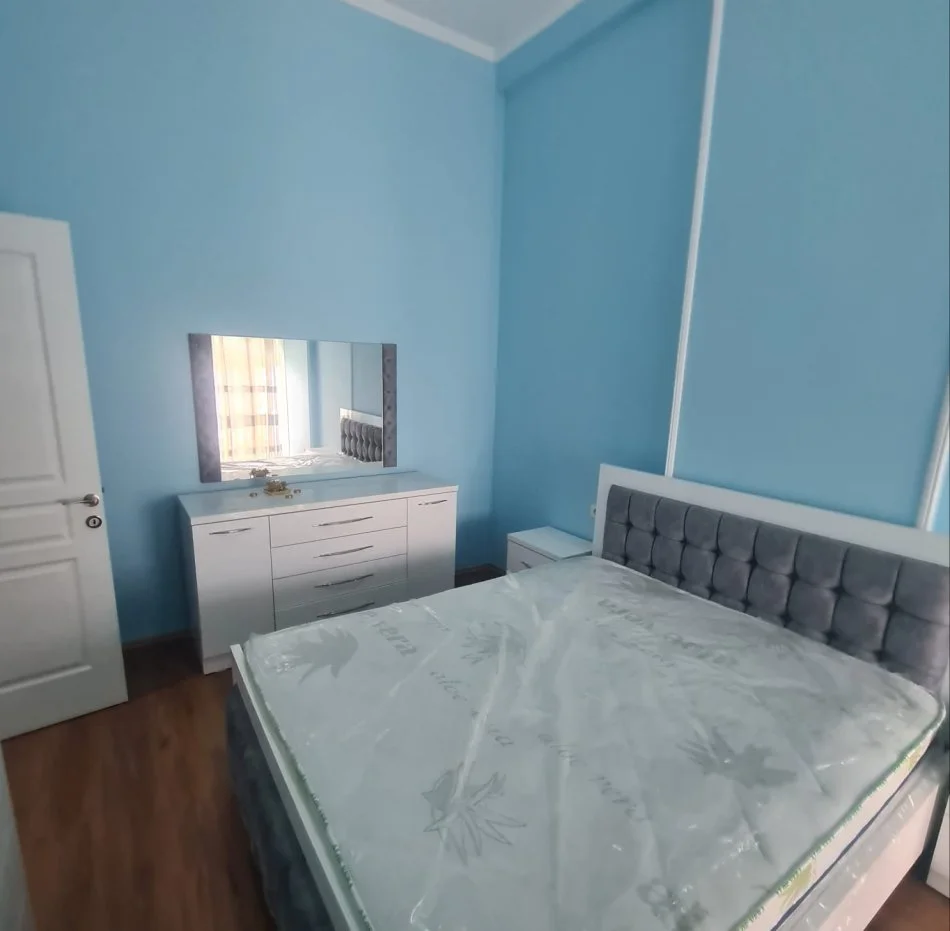 Tirane, jap me qera apartament 2+1+Ballkon Kati 8, 98 m² 600 € (KOMPLEKSI GOLDEN PARK)