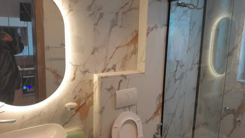 Tirane, jepet me qera apartament 1+1 Kati 3, 700 € (Bulevardi zogu i Pare)