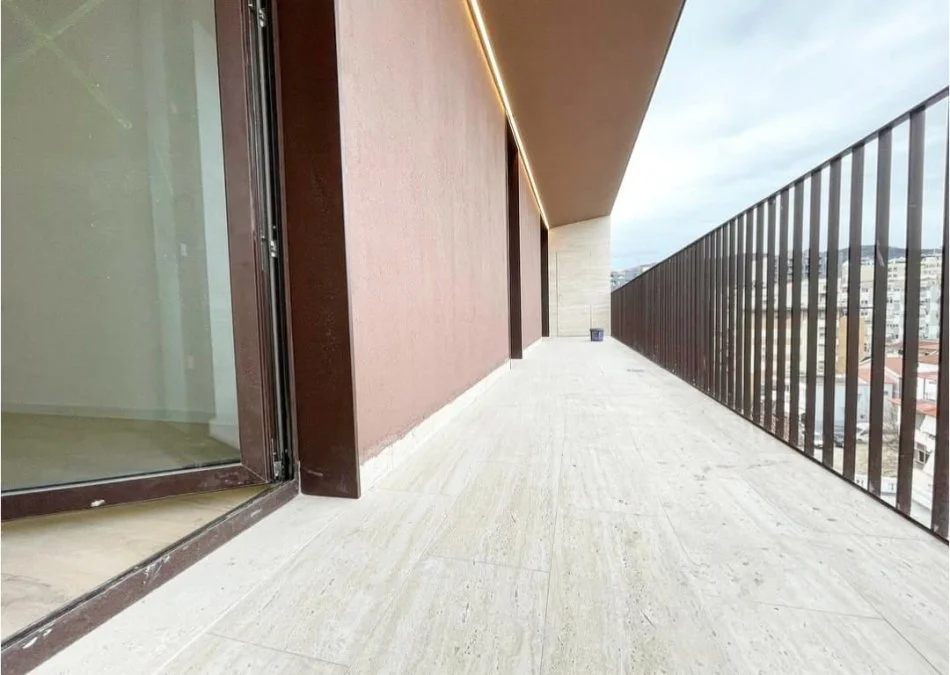 Tirane, jepet me qera apartament 2+1 Kati 6, 127 m² 1.000 € 