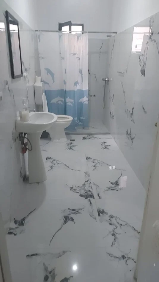 Pogradec, jepet me qera apartament 1+1 Kati 2, 70 m² 45 € (Rruga e stadiumit Nd 6. Ap. 2. H.2. Kati i dytë)