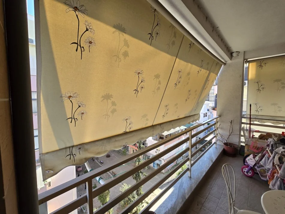 Tirane, jepet me qera apartament , 68 m² 500 € 