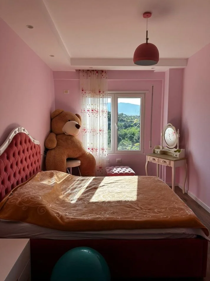 Tirane, jepet me qera apartament duplex Dublex Kati 0, 80 m² 1.000 € (Kodra diellit 2)