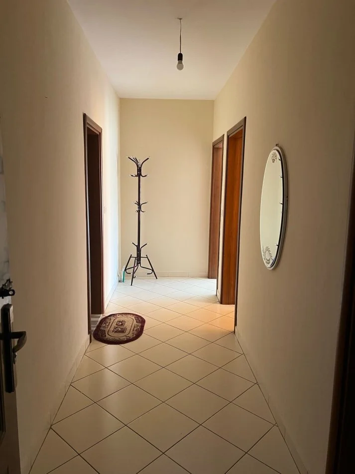 Tirane, jepet me qera apartament 2+1 Kati 8, 61 m² 450 € (Astir, Ish-Alfa Bank)