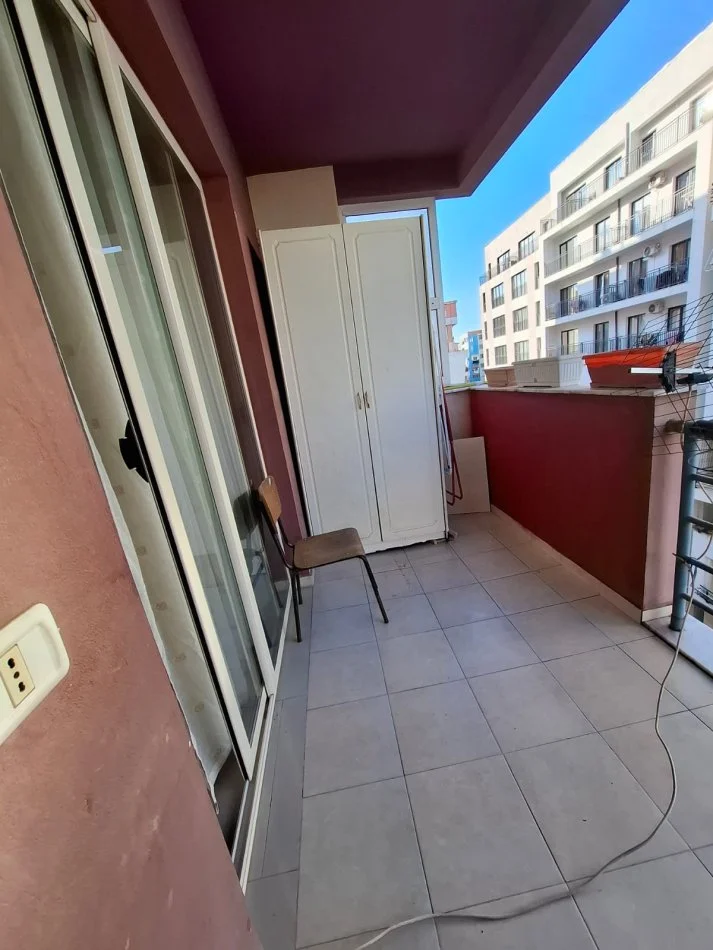 Tirane, jepet me qera apartament 2+1+Ballkon Kati 5, 98 m² 451 € (Prane KMY)