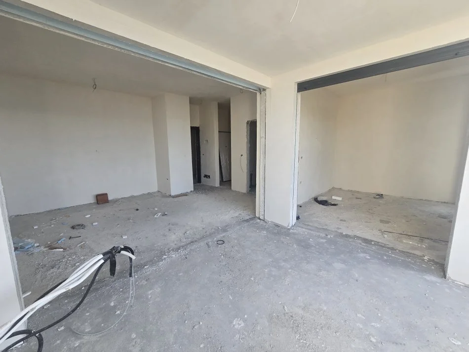 Durres, shitet apartament 1+1+Ballkon Kati 3, 165.000 € (Torquoize marine)