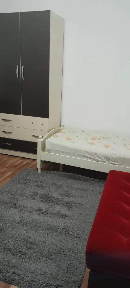Tirane, jepet me qera garsonier Kati 1, 20 m² 200 € (Jordan Misja)