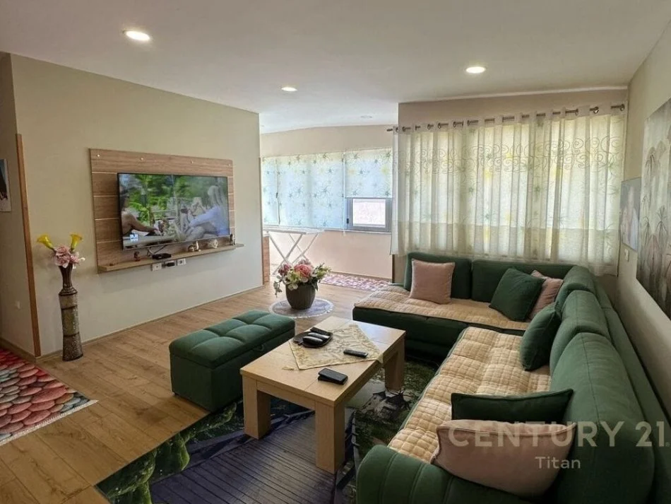 Lezhe Shengjin, shitet apartament+verande | Penthouse 3+1+Aneks+Ballkon Kati 7, 237 m² 266.000 € (Shengjin)