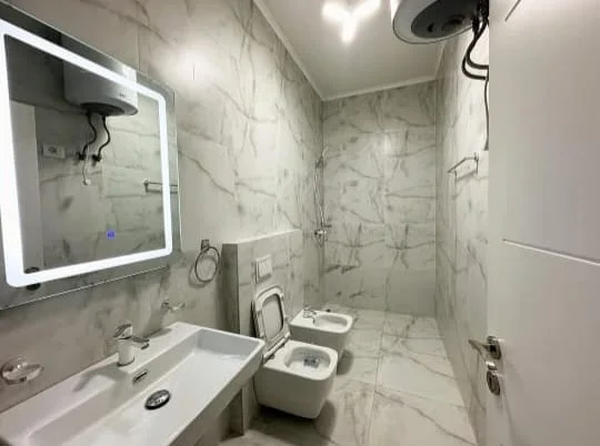 Tirane, shitet 2+1 Kati 1, 104 m² 165.000 € 