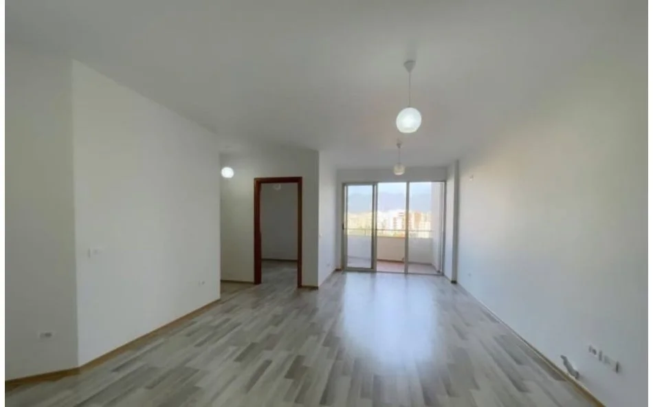 Tirane, shitet apartament 2+1 Kati 6, 110 m² 135.000 € (Astir)