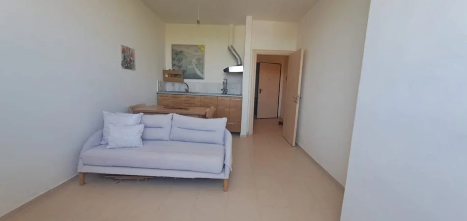 Tirane, shitet apartament 1+1+Ballkon Kati 7, 52 m² 68.000 € (Mezez)