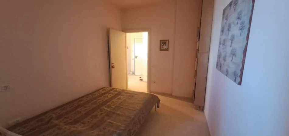 Tirane, shitet apartament 1+1+Ballkon Kati 7, 52 m² 68.000 € (Mezez)