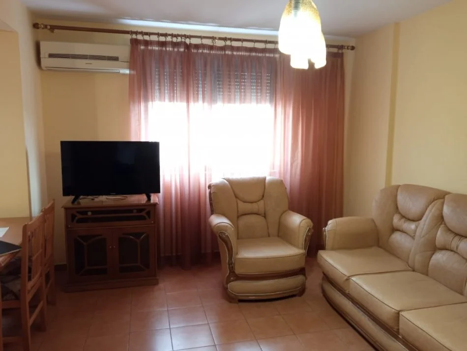 Tirane, jepet me qera apartament 1+1 Kati 6, 75 m² 500 € (Ndre mjeda)