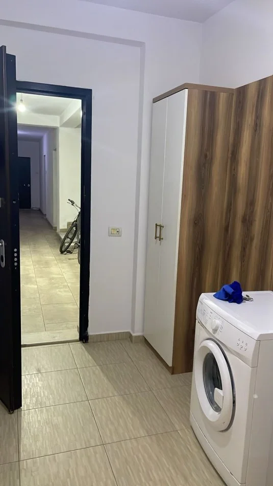 Tirane, jepet me qera apartament duplex 2+1 Kati 2, 100 m² 450 € (Astir)