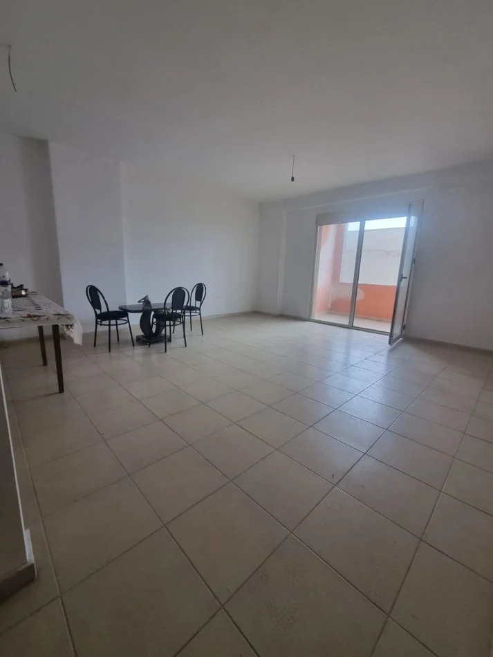 Durres, shitet apartament 3+1 , 133 m² 110.000 € (Durres prane tropikalit)