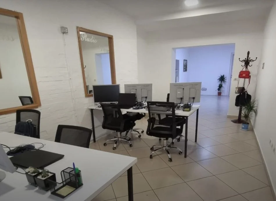 Shqiperi, shitet zyre Kati 2, 84 m² 200.000 € (Myslym shyri)