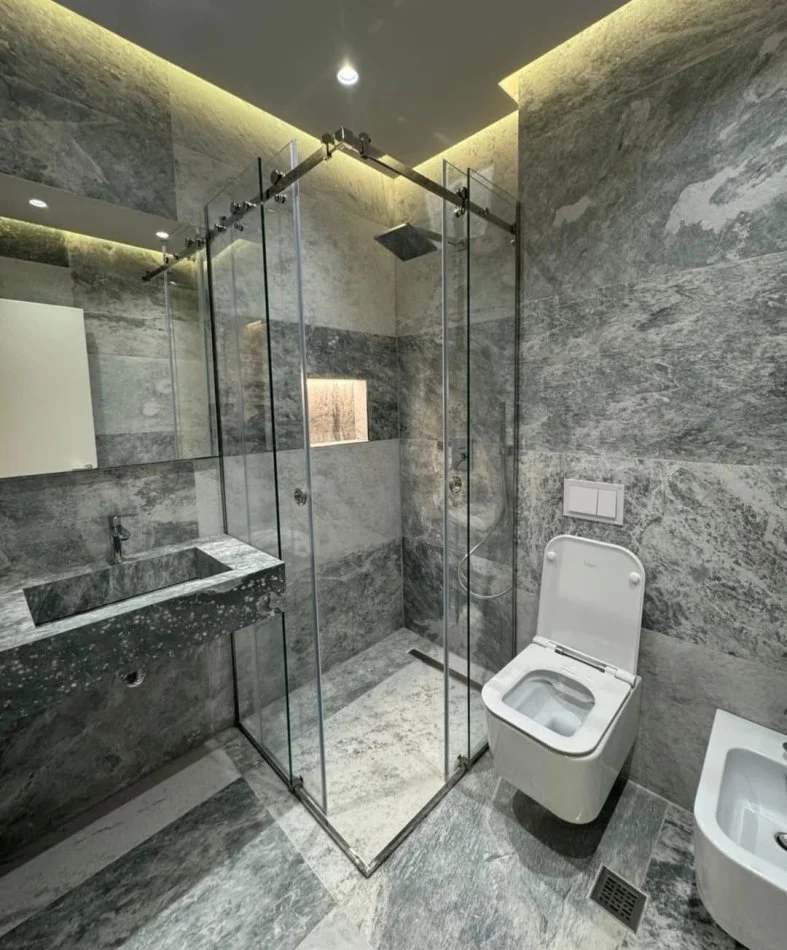 Tirane, shitet apartament 2+1 Kati 2, 113 m² 268.000 € (Liqeni)