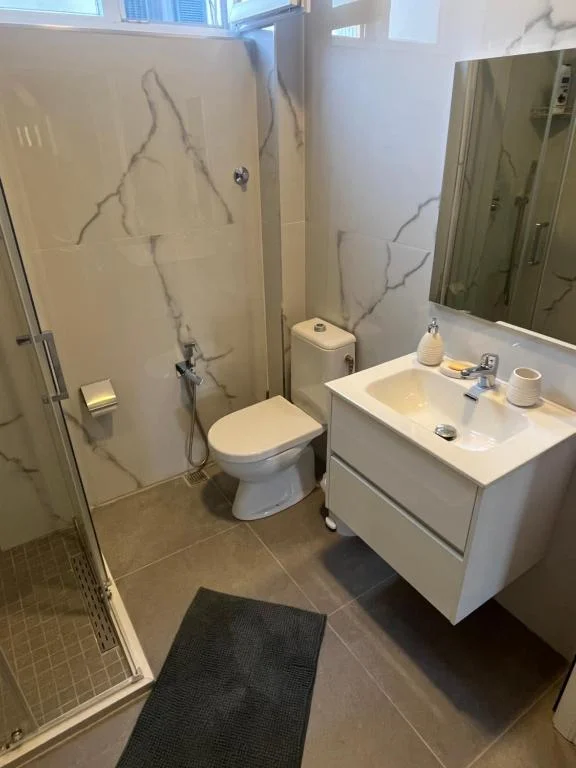 Tirane, jepet me qera apartament 2+1 Kati 3, 110 m² 700 € (21 dhjetori)