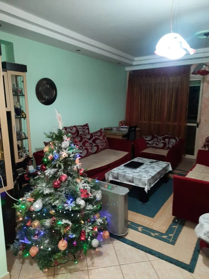 Tirane, shitet apartament duplex 2+1 Kati 4, 109 m² 207.000 € (4 deshmoret)