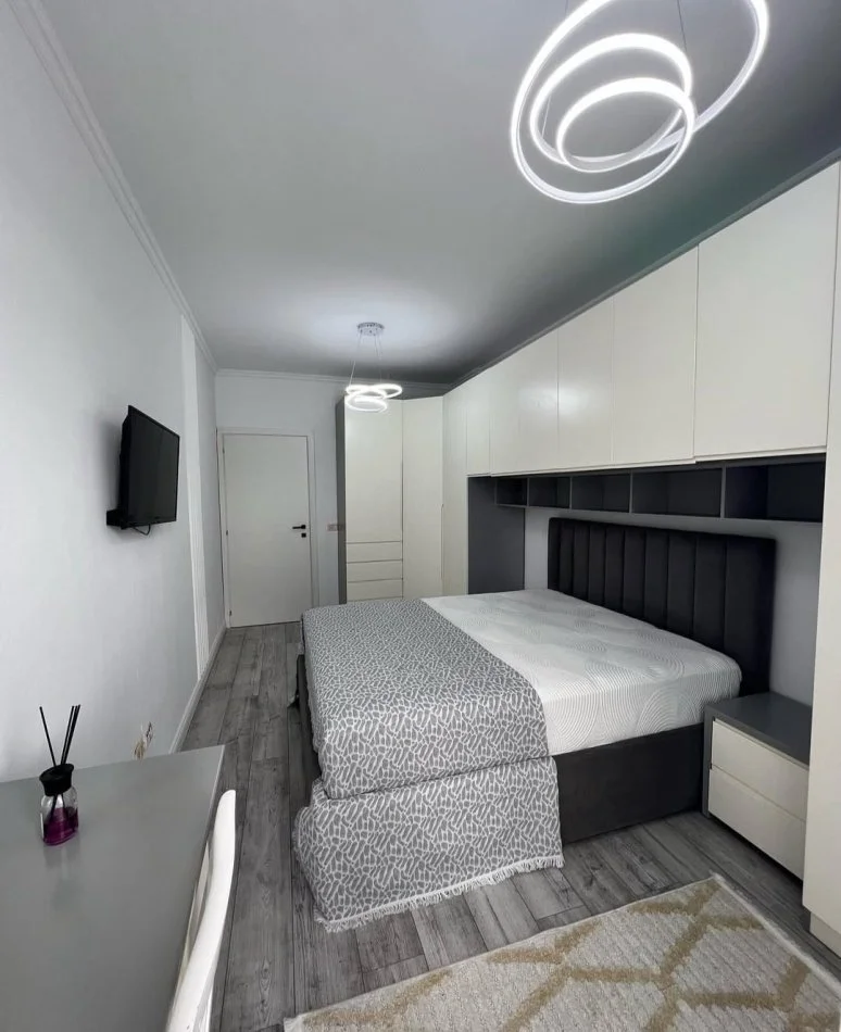 Tirane, shitet apartament 2+1 Kati 7, 85 m² 133.000 € (Astir)