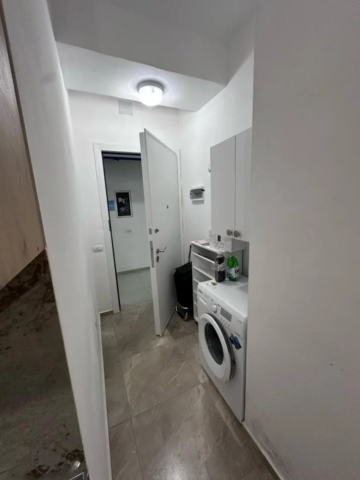 Tirane, shitet garsonier Kati 2, 30 m² 45.000 € (pasho hysa)