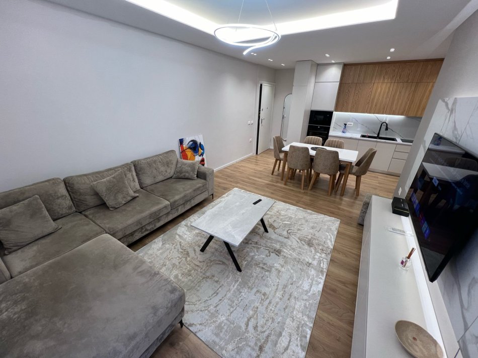 Tirane, shitet apartament 2+1+Aneks+Ballkon Kati 3, 89 m² 200.000 € (Delijirgji)