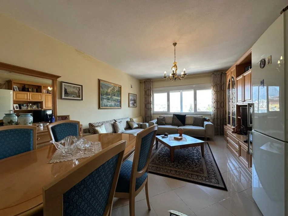 Tirane, shitet apartament 1+1 Kati 6, 77 m² 231.000 € (AMBASADA USA)