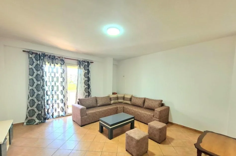 Tirane, shitet apartament 2+1 Kati 5, 118 m² 132.000 € (Fresk)