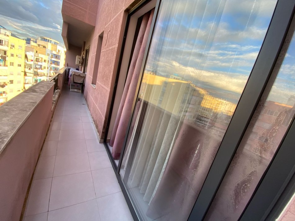 Tirane, shes apartament 2+1 Kati 7, 98 m² 130.000 € (Astrit lloshi)