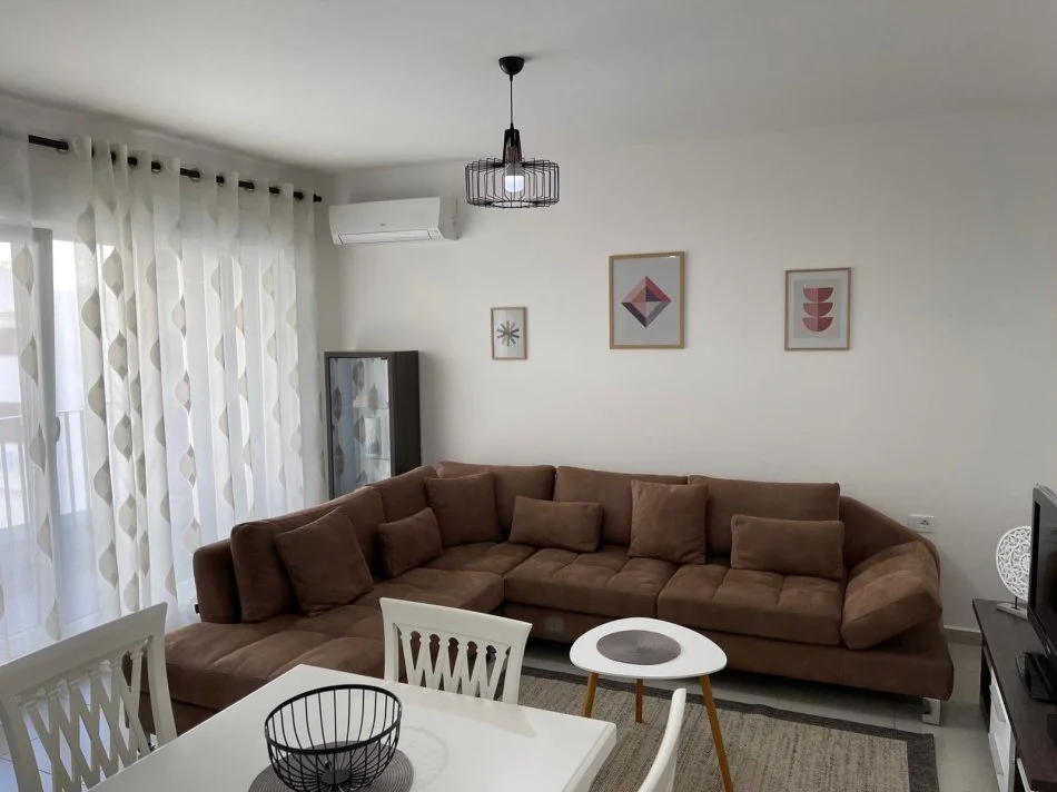 Tirane, shitet apartament 1+1+Ballkon Kati 6, 66 m² 145.000 € (21 Dhjetori)
