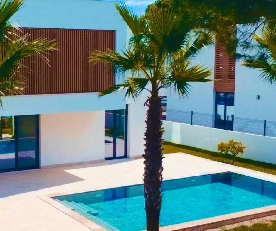 Durres, shes Vile 2 Katshe Kati 0, 158 m² (San Pietro Residences, Gjiri i Lalzit)