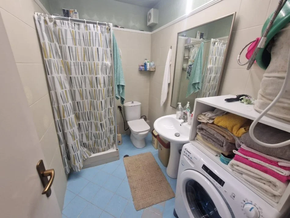 Tirane, shitet apartament 2+1 Kati 4, 86 m² 120.000 € (Casa italia)