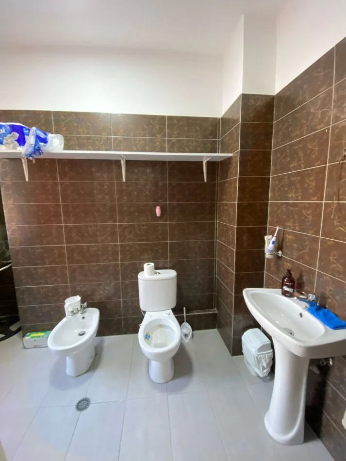 Tirane, Liste me oferta apartament 2+1+Ballkon Kati 7, 102 m² 129.900 € (Astir)